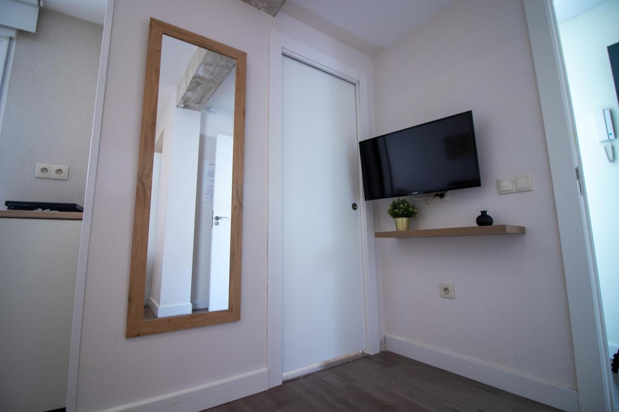 Apartamento Moderno En El Centro De Granada - Mititilla Ngoại thất bức ảnh