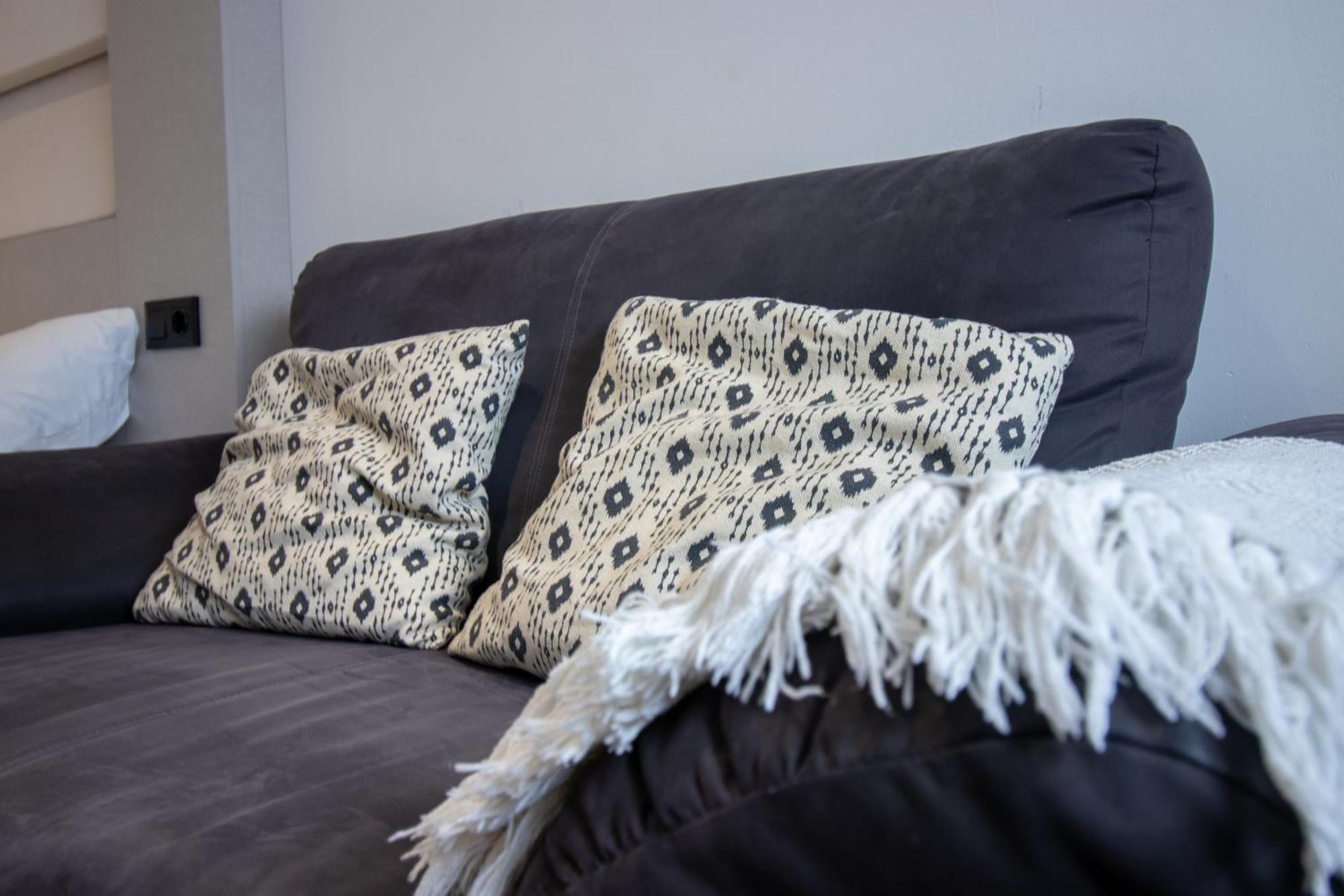 Apartamento Moderno En El Centro De Granada - Mititilla Ngoại thất bức ảnh